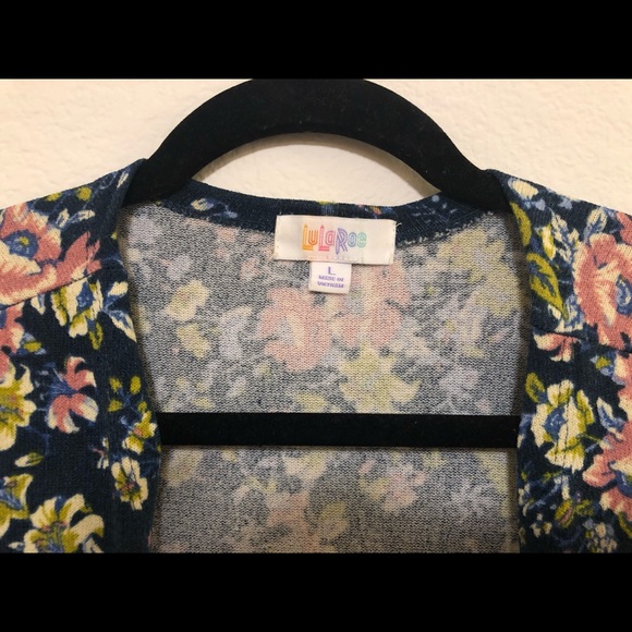 Lularoe Sarah Sweater, size Large. - Picture 3 of 5